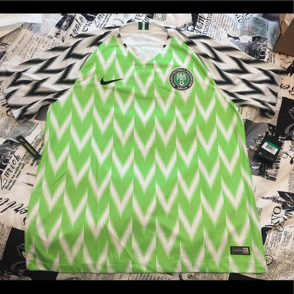 NIKE NIGERIA SOCCER JERSEY SIZE XL AUTHENTIC NEW